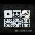 6pcs Conjunto de dados em forma de crânio 6 lados de 6 lados, Halloween Party White Skull Dice, Dados de esqueletos para novidades para o Club Bar Party, Set 6pcs